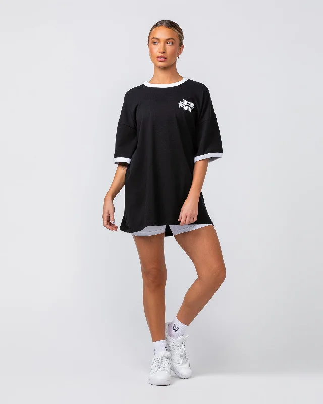 Coast Oversized Tee - Black